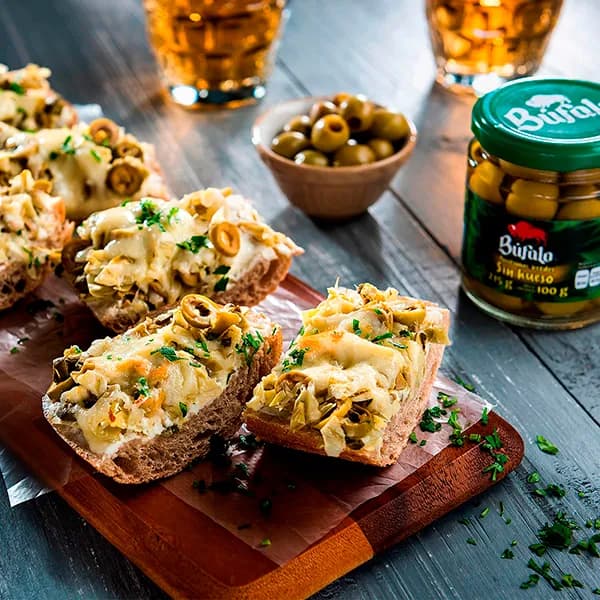 Pan Chapata con Aceitunas